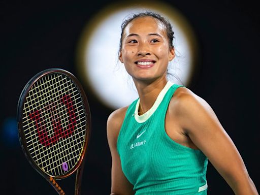 Tenista china Zheng mantiene paso ganador en torneo de Palermo - Noticias Prensa Latina