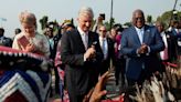 El rey belga devuelve una máscara a la R. D. Congo en un gesto simbólico de restitución