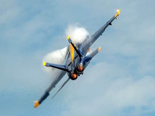 Heading to the Blue Angels Pensacola Beach Air Show this weekend? Here's everything to know