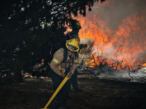 Maps show where wildfires are spreading in California