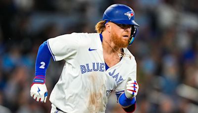 Mariners Acquire Justin Turner in Trade With Blue Jays, per Report