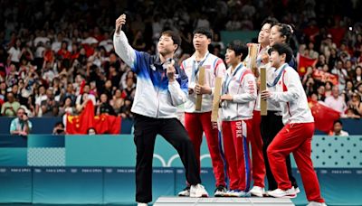 North Korea-South Korea Olympic Podium Selfie Breaks Internet - Watch | Olympics News