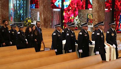 Dan en Chicago el último adiós al joven policía Luis Huesca