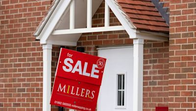 UK House Prices Under Threat As Traders Pare Back Rate Cut Bets