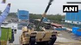 Light Tanks, Developed In 2 Years, Unveiled. Will Be Deployed Against China