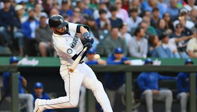 Mitch Haniger Passes Seattle Mariners' Legends on All-Time Leaderboard with Home Run