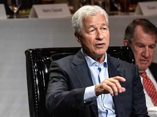 Jamie Dimon believes U.S. public debt is the ‘most predictable crisis’ the economy faces—and yet in just 3 months America has added $2.1 trillion to its tab