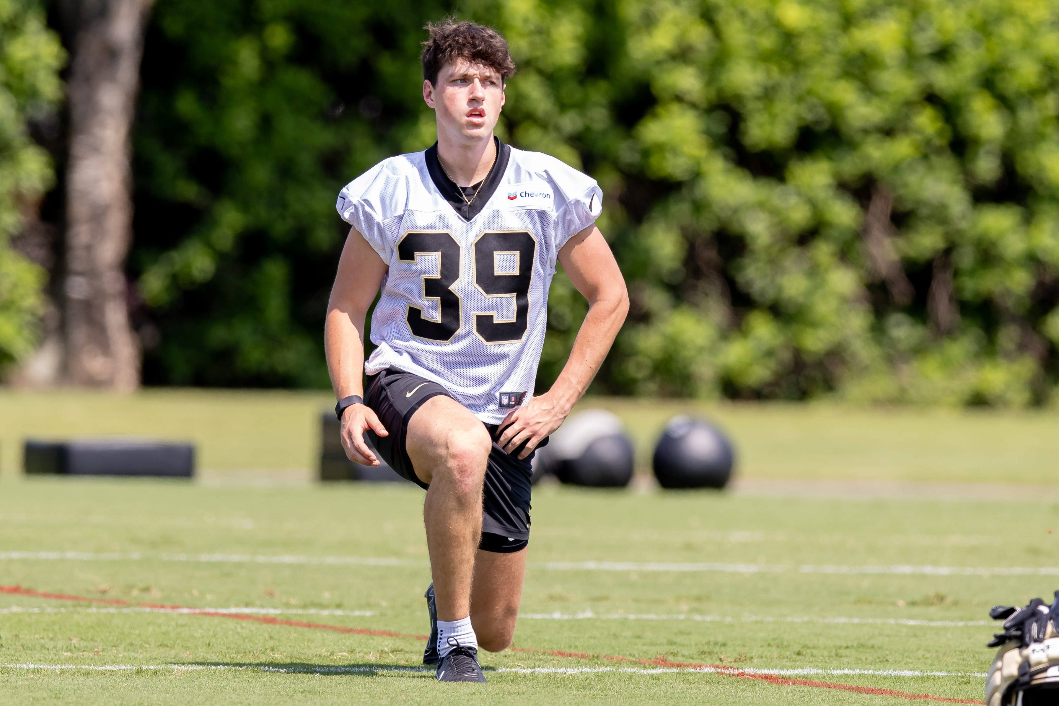 Countdown to Kickoff: Charlie Smyth is the Saints Player of Day 39