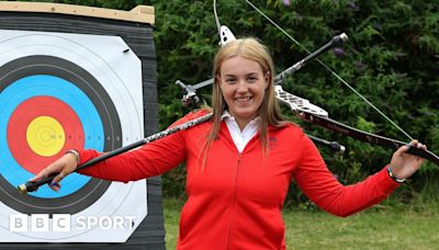 Megan Havers: Teenage archer on juggling Olympic dreams and GCSEs