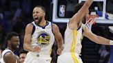 Steph Curry goes berserk, kicks chair after hitting a finisher 3-pointer