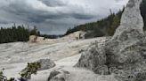 Yellowstone’s hydrothermal area resembles deep sea feature