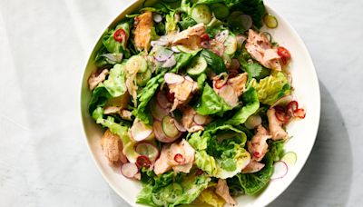 Grilled Salmon Salad With Lime, Chiles and Herbs