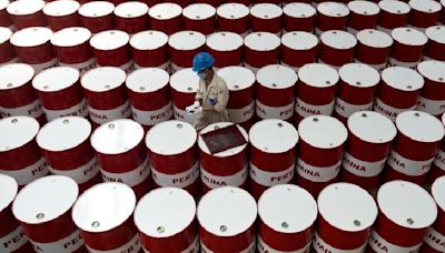 Oil prices fall on surprise US inventory builds, weak China PMIs