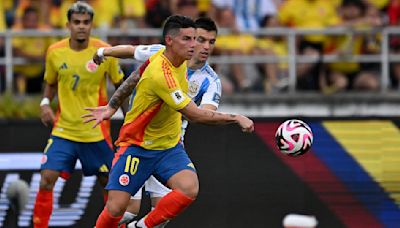 El crack que era mejor que James Rodríguez en la Selección Colombia, pero cayó en excesos