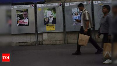 French parties in final push for votes ahead of crunch poll - Times of India