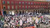 Las manifestaciones del Primero de mayo toman las calles de Gijón: "Basta ya de precariedad"