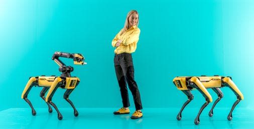 Boston Dynamics’ robot dogs to paint at the Museum of Fine Arts - The Boston Globe