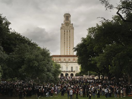 UT Austin students get civil rights group's help for Latinx Graduation canceled by DEI cuts