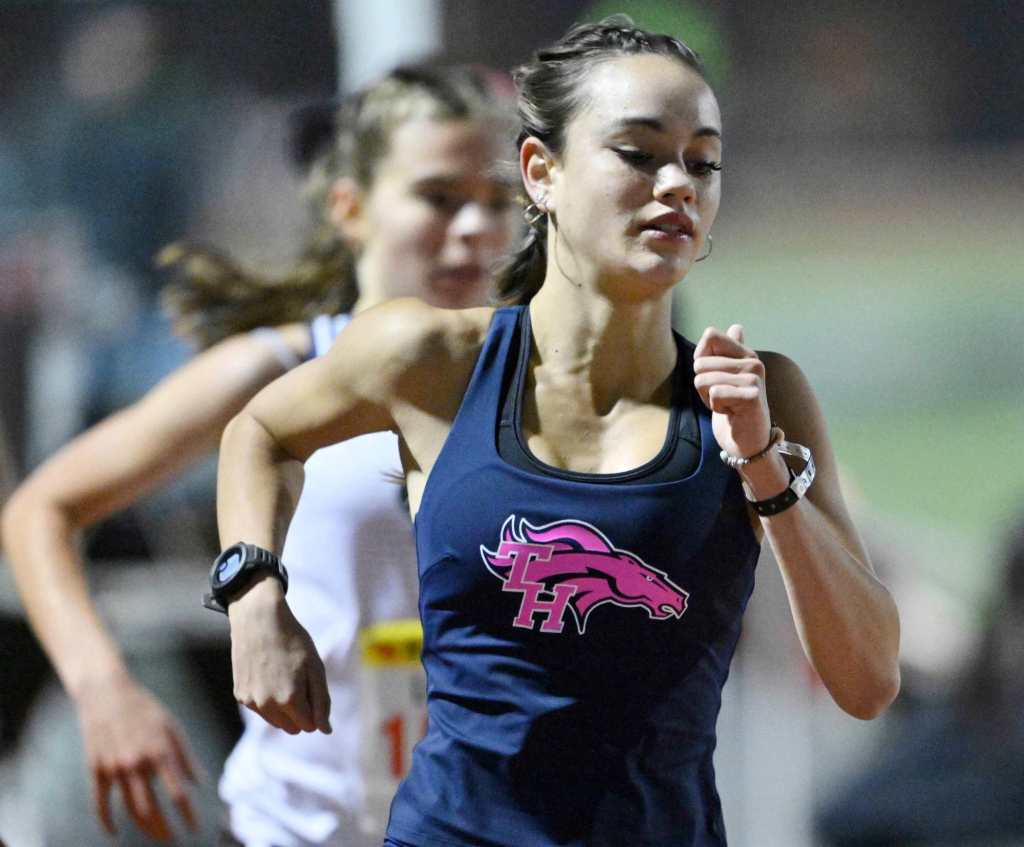 Fryer: Holly Barker ready to go for another 3,200 championship at CIF-SS track finals