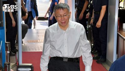 再戰羈押庭！柯文哲「微笑」抵台北地院 蕭奕弘加入律師團背景曝