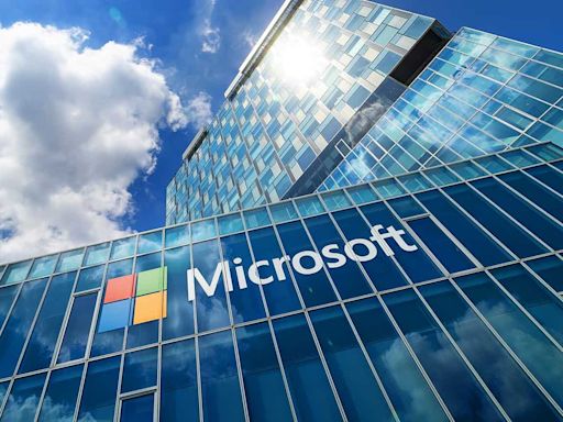 Microsoft's Unsecured Azure Cloud Server Exposed Internal Employee Credentials for a Month - CPO Magazine