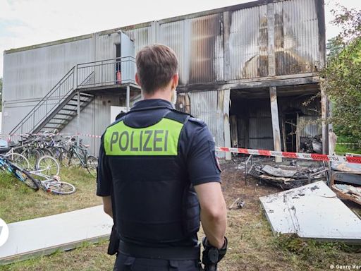 Germany: Explosion, fire at refugee accommodation facility – DW – 07/08/2024