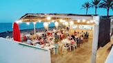 Las 7 mejores terrazas a pie de playa en la Comunidad Valenciana: mojitos, buena música y mejor gastronomía