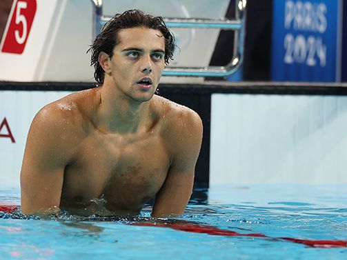 Thomas Ceccon, el nuevo dios de la natación en dorso es italiano y golpeó al imperio de EEUU en París 2024