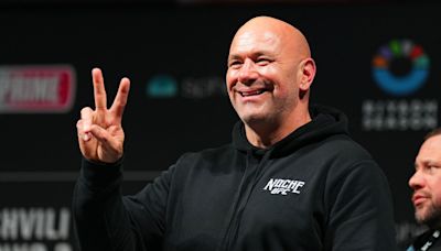 Dana White Receives Special Gift From WWE Hall-Of-Famer At Noche UFC