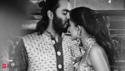 Anant Ambani-Radhika Merchant pre-wedding: Picture of groom kissing bride lovingly on forehead goes viral