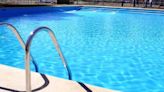 Entra en vigor el bando municipal de las piscinas de Málaga para este verano y solo se permite rellenado