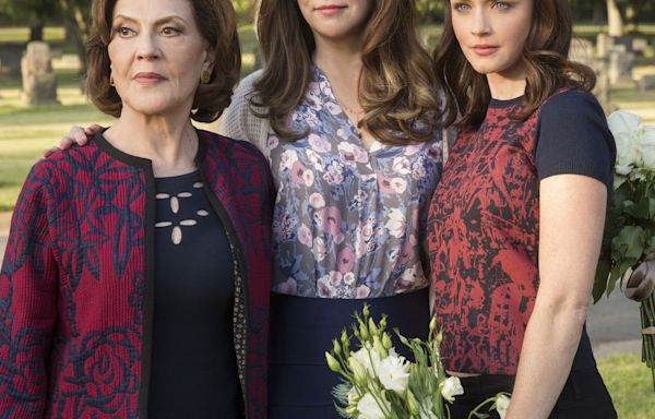 Gilmore Girls' Kelly Bishop Reacts to Criticism of Rory's Trajectory