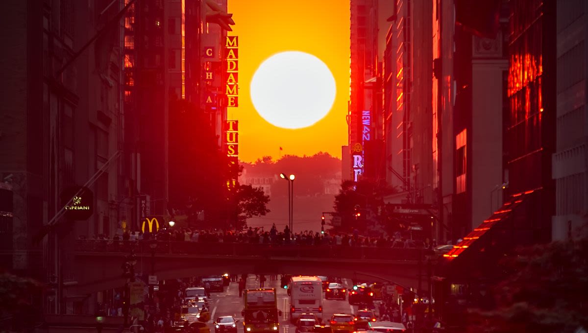 Manhattanhenge Is Coming: What It Is And How To See It