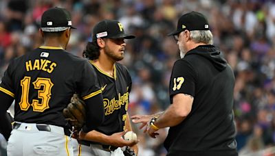 Rockies baserunner easily swipes home plate after epic Pirates blunder during blowout loss