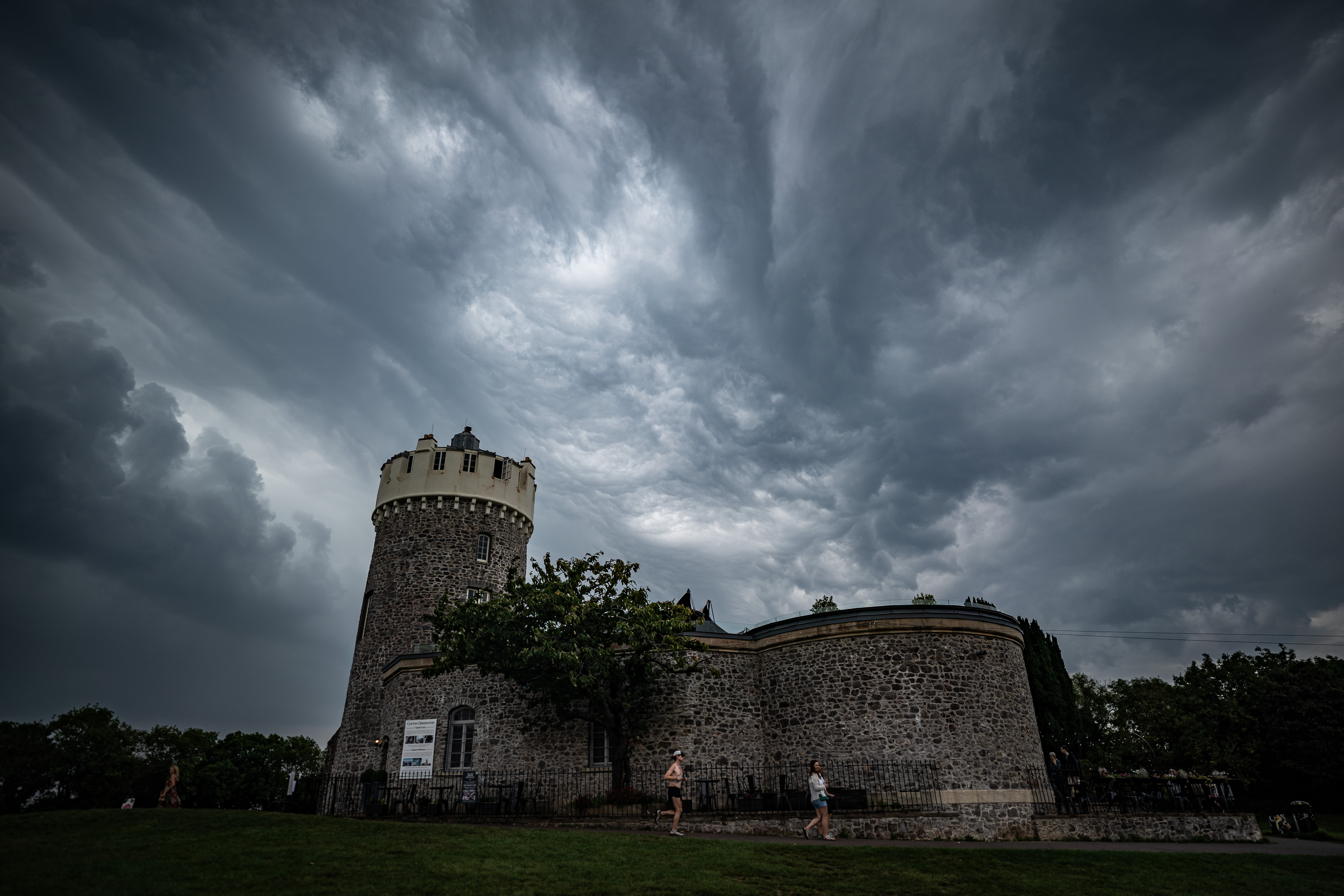 Maps show where summer thunderstorms will hit UK holiday hotspot