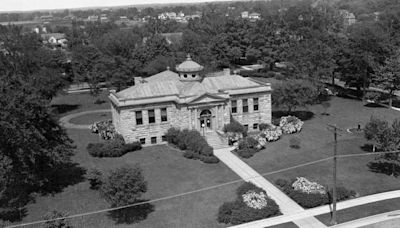 How a letter to a steel mogul gave Howell the Carnegie Library