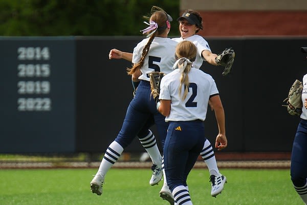 UTC opens SoCon softball tournament by cruising past Mercer | Chattanooga Times Free Press