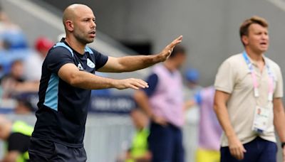 El análisis de Mascherano tras la clasificación de Argentina: qué dijo Otamendi sobre el duelo ante Francia en los cuartos de París 2024