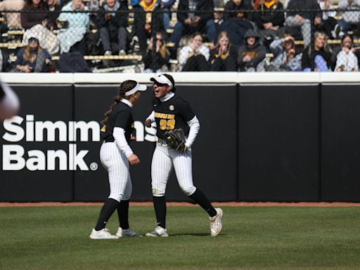 Missouri softball's quarterfinal against Arkansas in SEC Tournament delayed until Friday morning