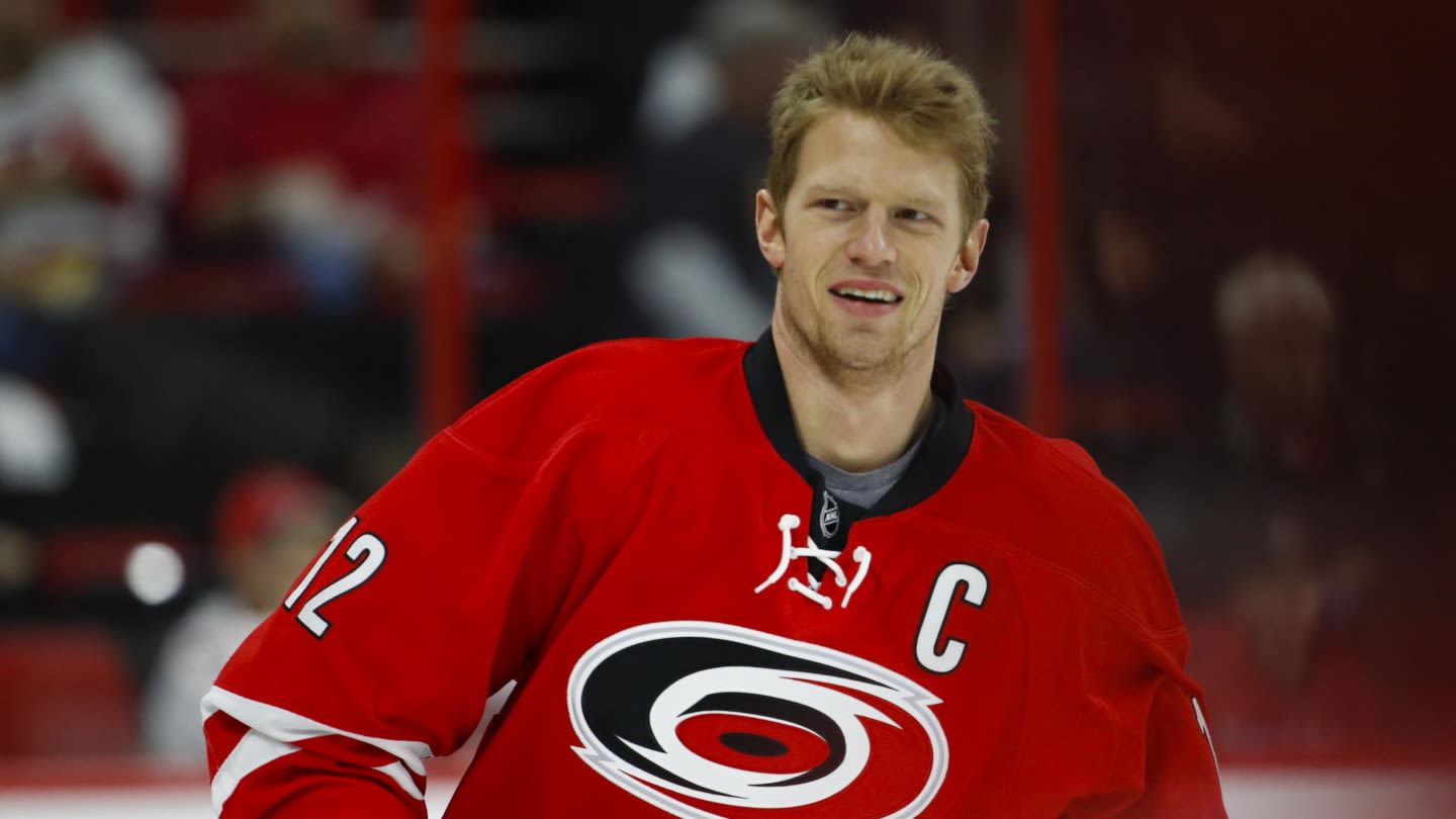 Eric Staal Signs One-Day Deal, Retires With Hurricanes
