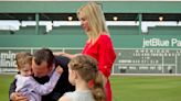 Stacy Wakefield dies less than 5 months after her husband, World Series champion Tim Wakefield