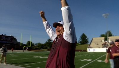 Roanoke College football prevail in season opener against Hampden-Sydney JV, 34-27