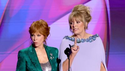 PICS: Reba McEntire + Melissa Peterman Were BFF Goals at the 2024 Emmys