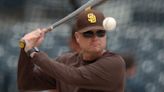 Padres hire Shildt as third manager in four seasons