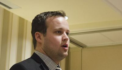 Josh Duggar Is Reportedly Signing ‘Autographs’ in Prison for Inmates’ Friends and Family