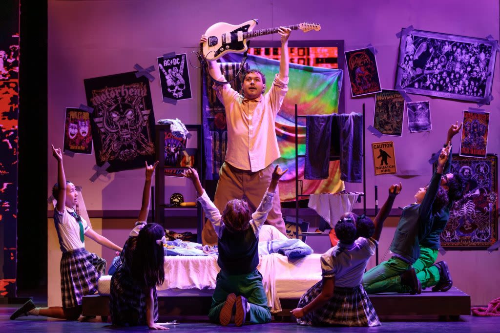 Theater review: Young talent lights up the stage in Moonlight’s ‘School of Rock’