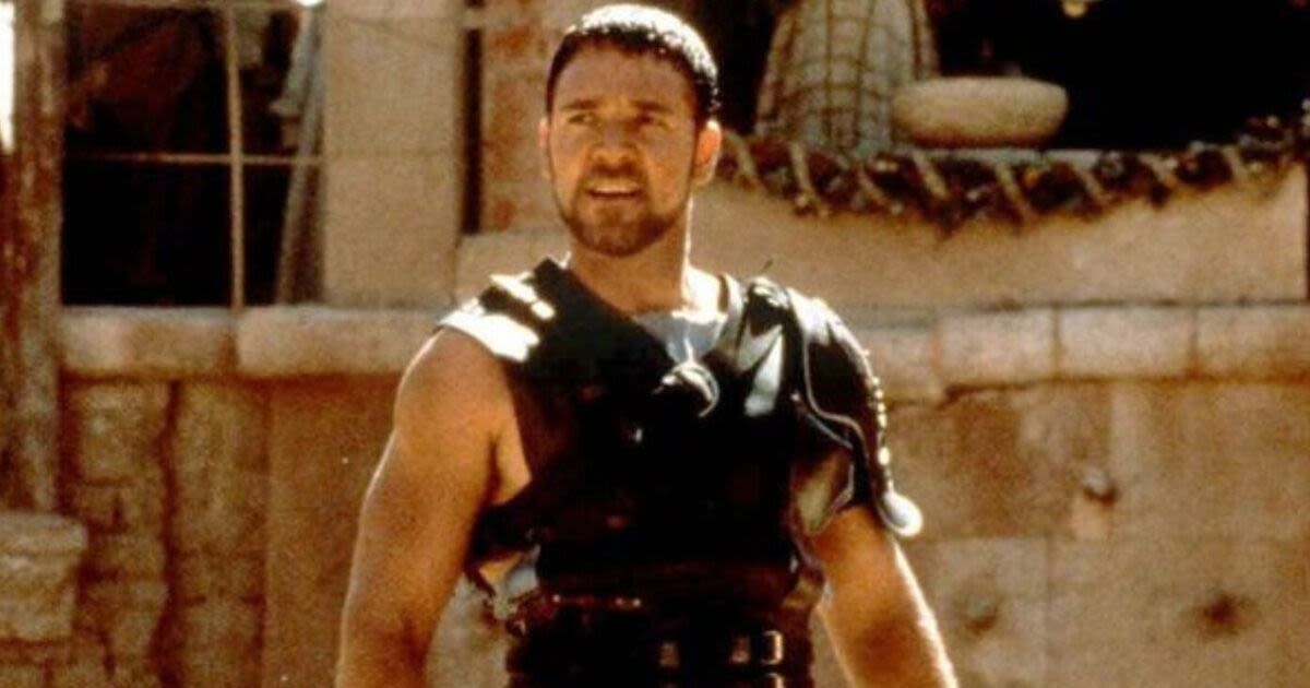 Gladiator 2 director's brutal three-word response for not calling Russell Crowe