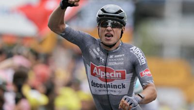 Philipsen at the double on Tour de France sprint