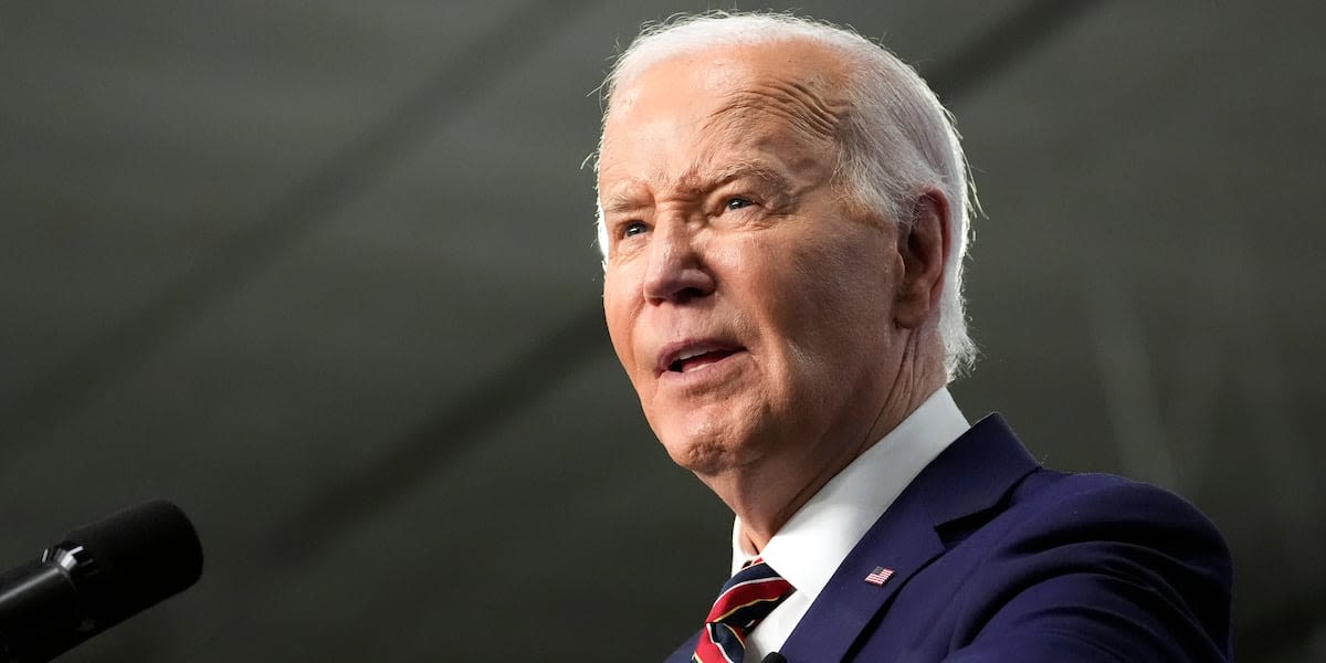 Biden delivers the commencement speech at West Point