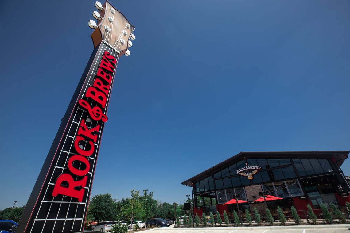 Rock ‘n’ roll-themed restaurant from KISS rocker Gene Simmons now open in North Texas
